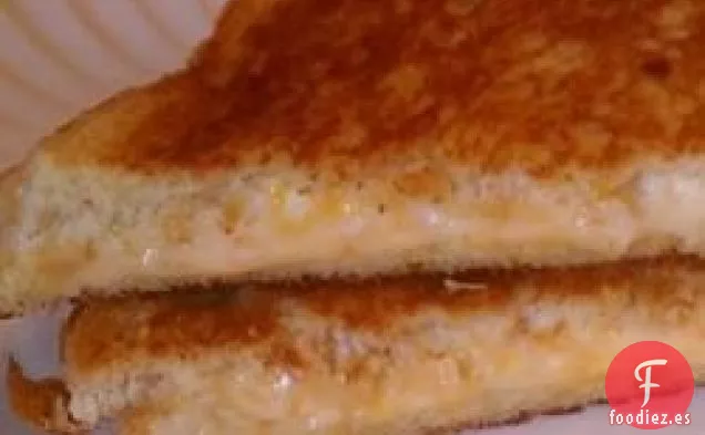 Sándwiches Gourmet de Queso a la Parrilla