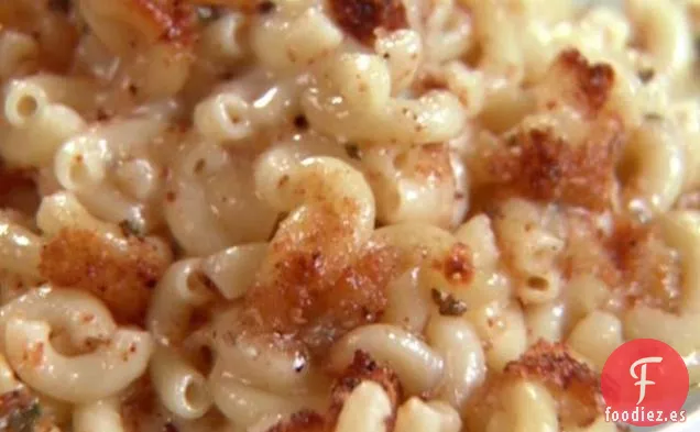 Macarrones de Mantequilla de Salvia y Cuatro Quesos