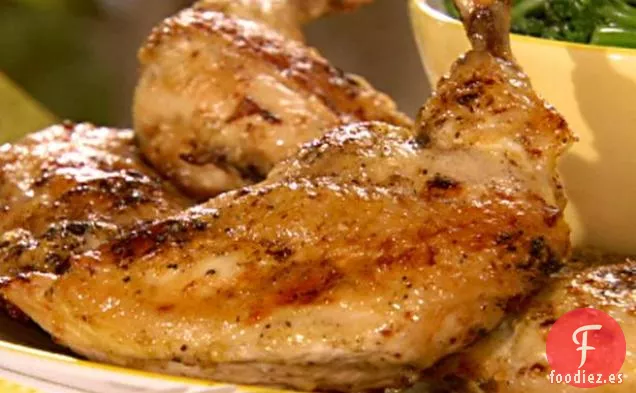 Pollo Bañado En Mantequilla con Hierbas Y Limón