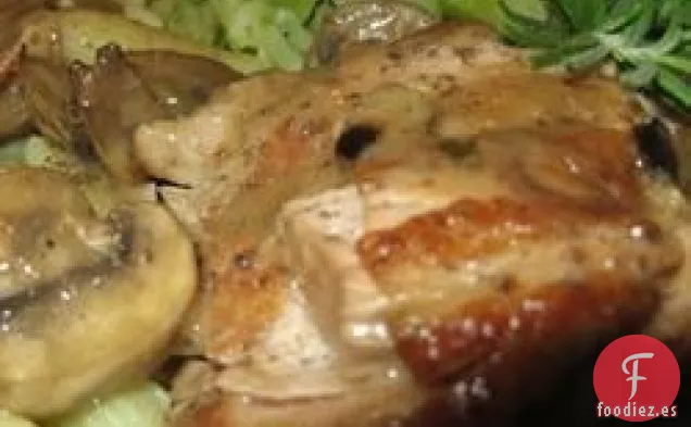 Solomillo de Cerdo con Salsa Cremosa de Dijon