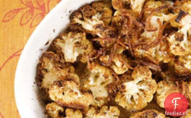Coliflor asada con cardamomo