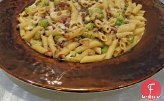 Penne Con Panceta Y Coliflor De Romanesco