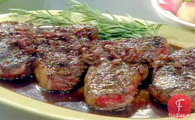 Filete de Tiras con Salsa de Vino Tinto de Romero