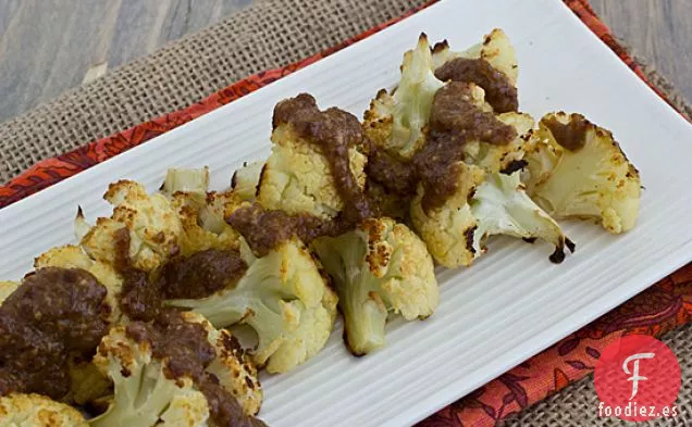 Coliflor Asada Con Vinagreta De Anacardo Y Pasas