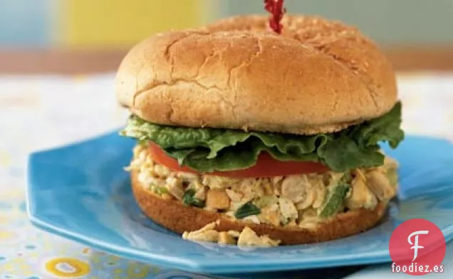 Sándwiches de Ensalada de Pollo Anacardo