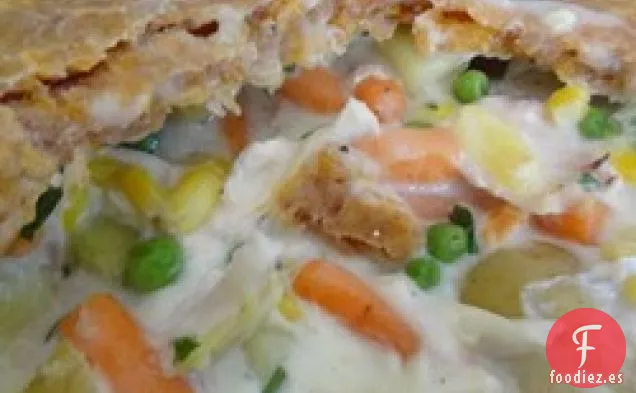 Pastel de Pollo con Corteza de Queso Cheddar