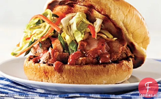 Sándwiches de barbacoa rápidos con Ensalada