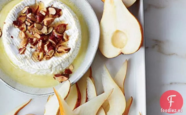 Camembert al horno con Peras