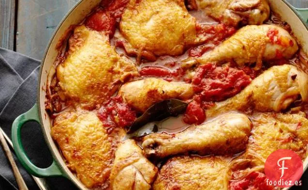 Muslos y Piernas de Pollo Estofados con Tomate