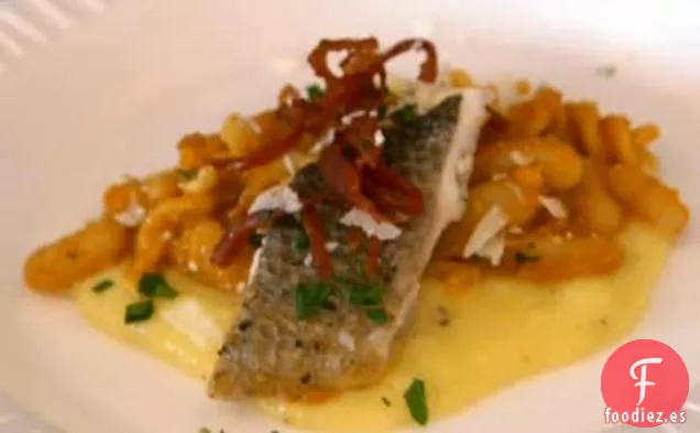 Bronzino Braseado con Jus de Champiñones