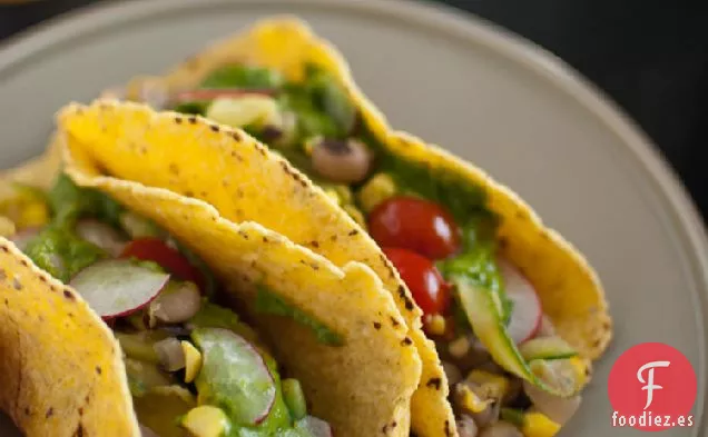 Tacos de Calabaza de Verano con Chimichurri de Aguacate