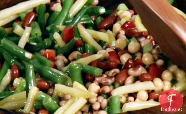 Ensalada de Cinco Frijoles con Vinagreta de Champán