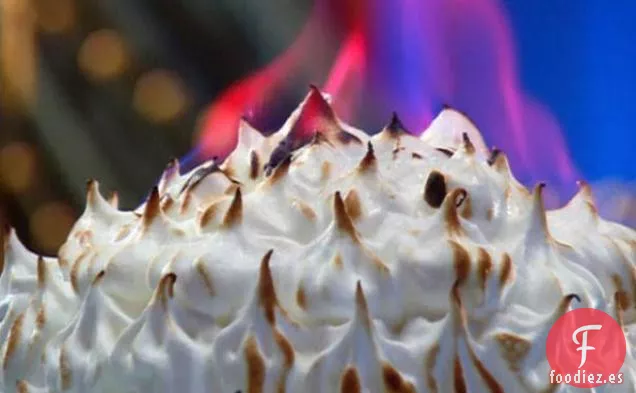 Bomba de Chocolate y Cerezas de Alaska