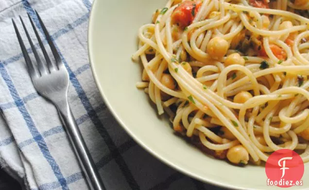 Espaguetis Con Garbanzos