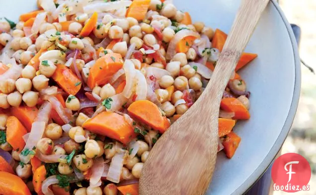 Garbanzos con Tomates y Zanahorias