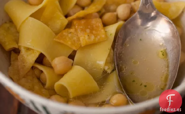 Sopa de Fideos de Garbanzos Definitiva