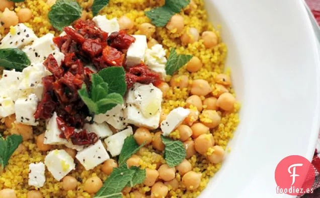 Garbanzos, Queso Feta Y Tomates Secados Al Sol Cuscús
