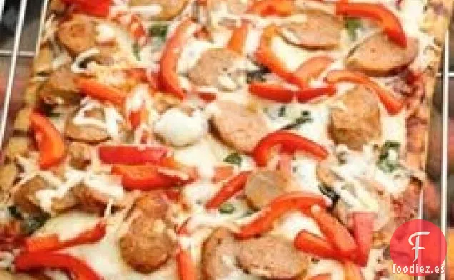 Pizza de Salchichas y Pimienta a la Parrilla