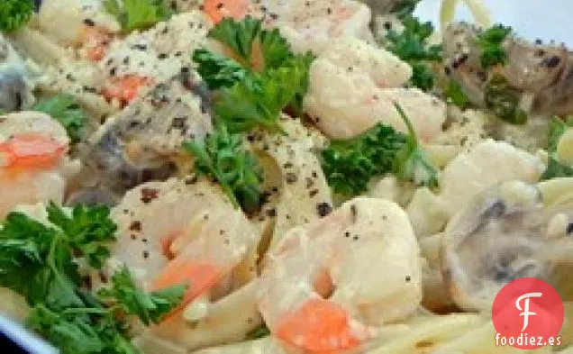 Fettuccine de Camarones Alfredo