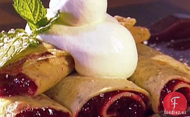 Crepes con Mermelada de Arándano Rojo