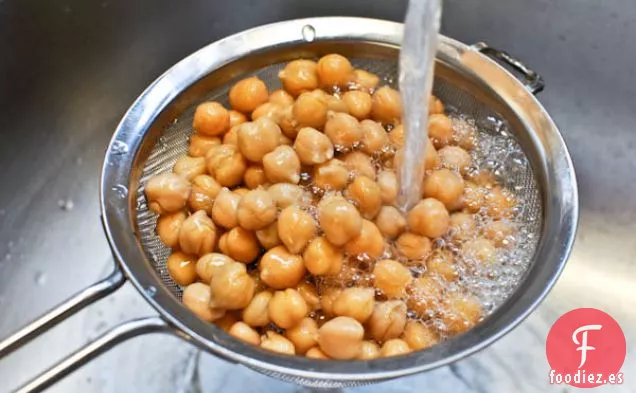 Ensalada de Garbanzos Tostados con Parmesano