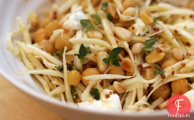 Ensalada De Chirivía, Garbanzos Y Queso De Cabra