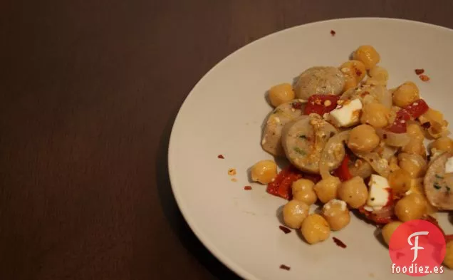 Salchicha De Pollo Con Espinacas Y Queso Feta Con Garbanzos