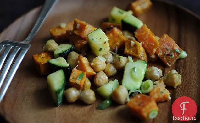 Ensalada De Ñame, Calabacín Y Garbanzos