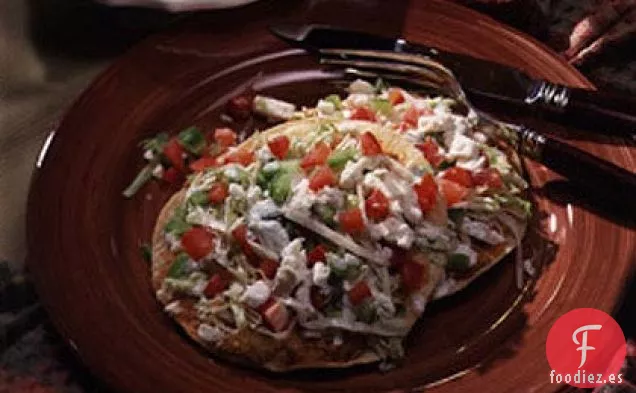 Tostadas de Garbanzos y Chipotles