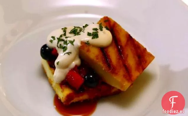 La plancha de Bizcocho con Borrachos Bayas y Syllabub