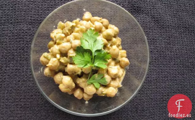 Curry De Garbanzos Con Leche De Coco