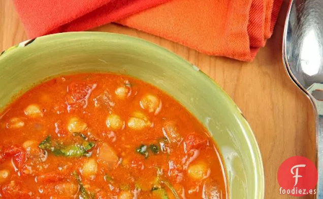 Garbanzos Y Frijoles Blancos En Salsa De Tomate Picante (india)