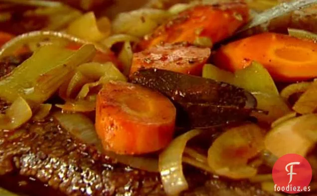Falda de Ternera con Zanahorias y Cebollas