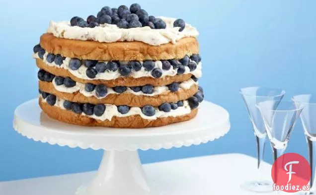 Pastel de Crema Italiana de Billie con Arándanos