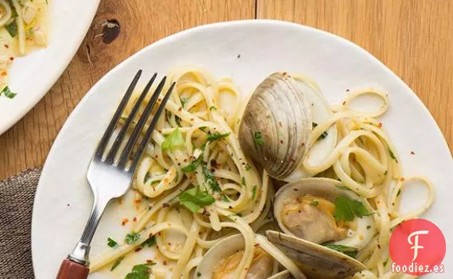 Linguini con Salsa de Almejas Blancas