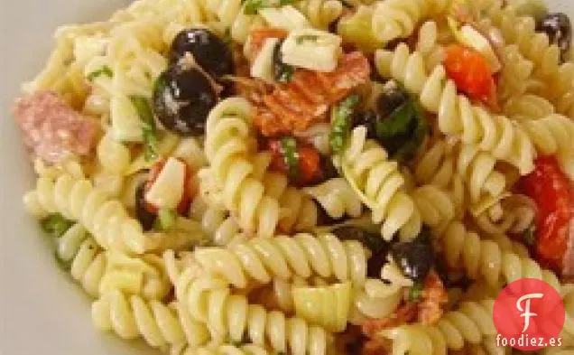 Ensalada Rápida de Pasta Antipasto