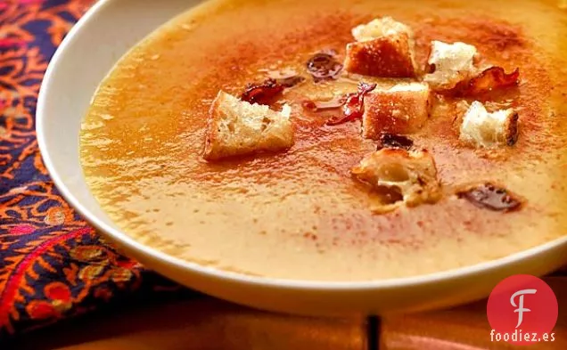 Puré De Garbanzos Con Croutones Crujientes (crema De Garbanzos Con Pan