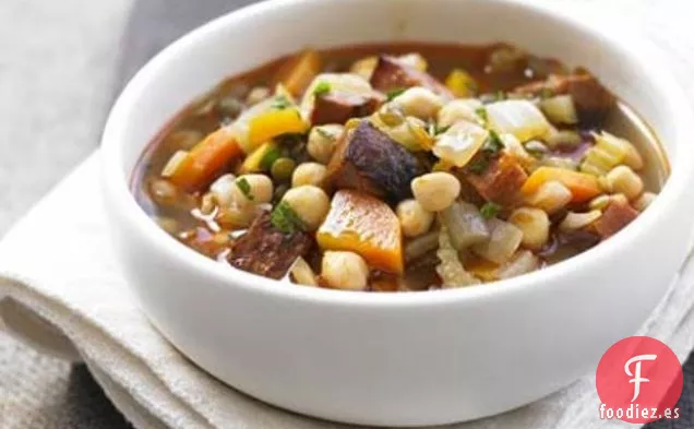 Sopa de Chorizo, Lentejas y Garbanzos