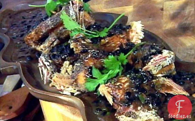 Pescado Frito Chino con Salsa Picante de Frijoles Negros