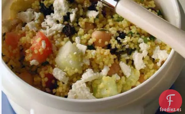 Ensalada de Cuscús y Garbanzos con Aderezo de Lima y Jengibre