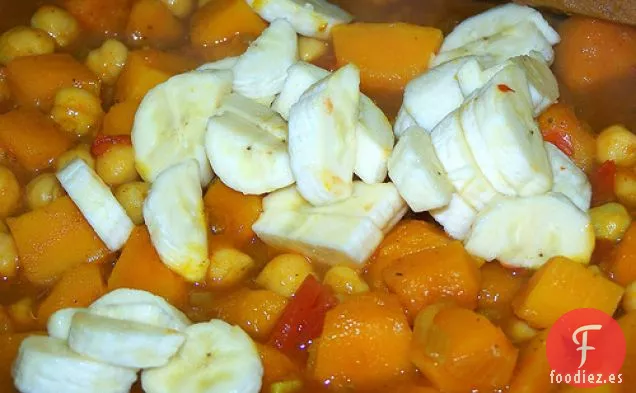 Curry de Calabaza, Plátano y Garbanzo