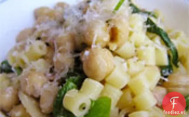 Cena de esta noche: Pasta con Espinacas, Garbanzos y Tocino