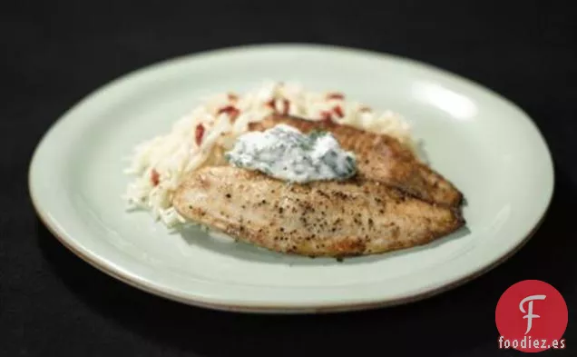 Tilapia Asada con Rábano Picante y Mayonesa con Hierbas