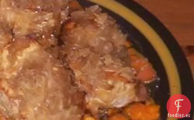 Chuletas de Cerdo con Manzanas, Batatas y Chucrut