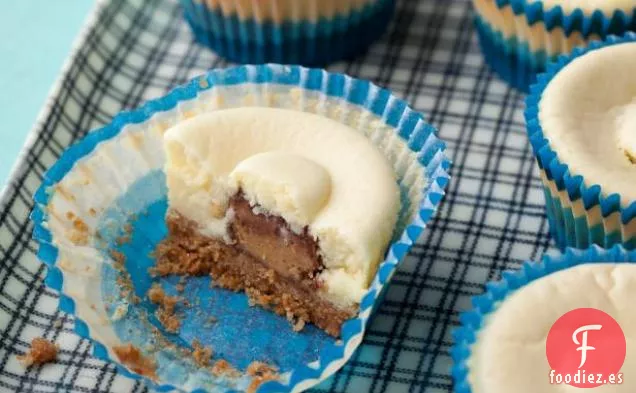 Minis de Pastel de Queso Con Mantequilla de Maní
