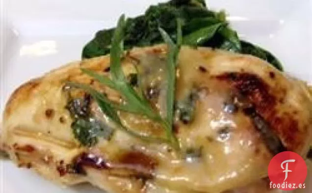 Rollups de Cordon Bleu con Salsa de Vino de Mostaza y Miel