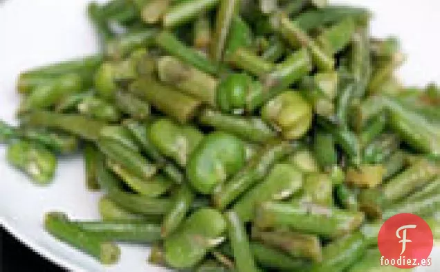 Cena de esta noche: Ensalada de Habas, Espárragos y Judías Verdes