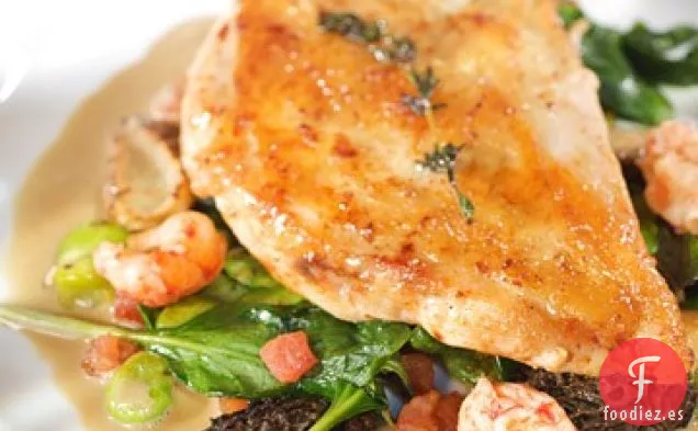 Pechugas de Pollo Asadas con Cangrejos de Río, Habas y Colmenillas