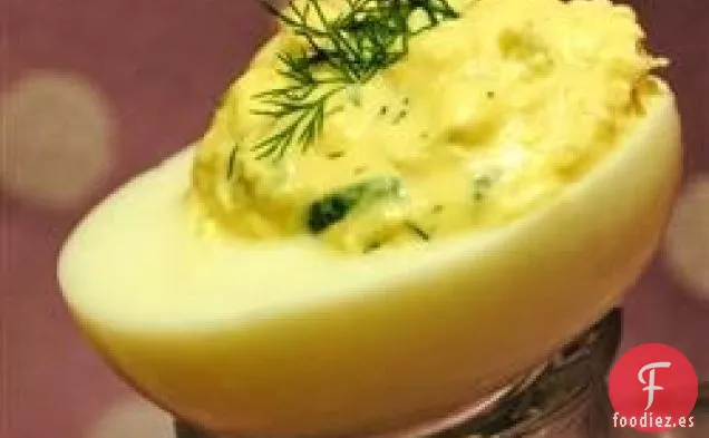 Huevos Rellenos de Camarones y Eneldo