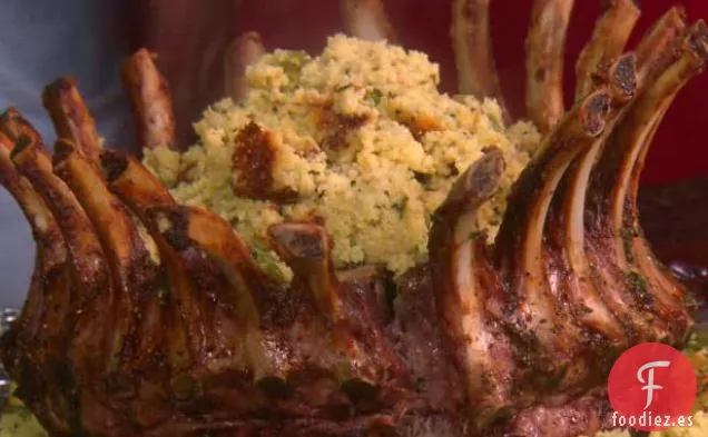 Corona Rellena de Pan de Maíz Asado de Cerdo